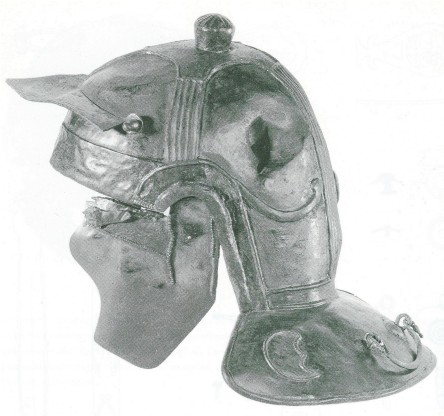 Empel Helm